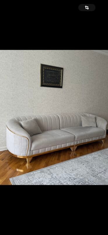 işlenmiş künc divan: Divan — 1