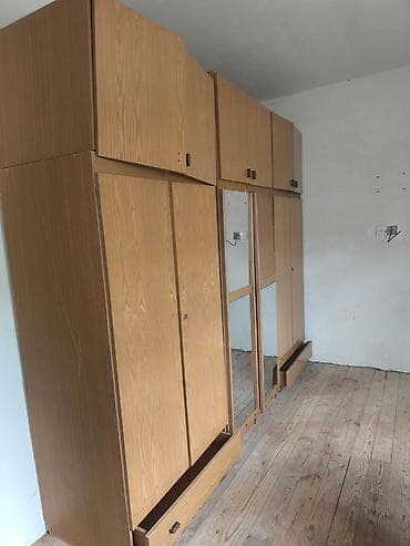 gence qapi: 6 qapı, Güzgülü, Qəhvəyi, Açılan, Düz dolab — 2