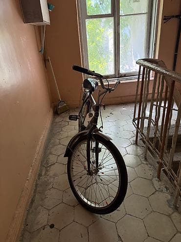 Şəhər velosipedləri: Velosıped ıslek vezıyyetındedır hec bır prablemı yoxdur unvan — 1