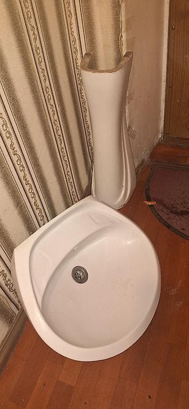 trap hamam: Keramik ayaqüstü əl-üz yuma lavabosu dəsti - Material: keramika - — 1