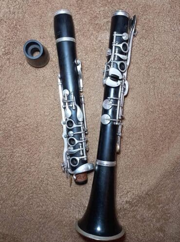 Саксофоны: A Klarnet ağac 5 açki İdeal Vəziyyətdədir Əla tembirdədir Gəlib — 5