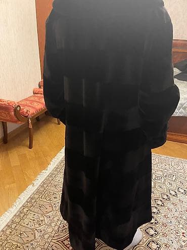 idman geyim: Şuba norka. Yeni kimi. 1000 — 3