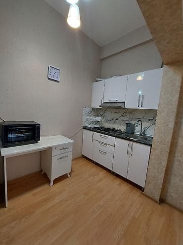 kira: Nərimanov rayonu, Qarabağ küçəsində yerləşən, tehsil nazirlinin — 10