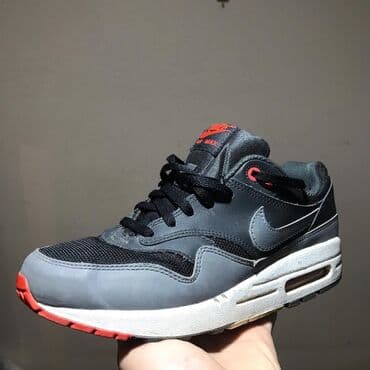 Nike Air Max 1 təzə kimidi . daha çox geyimlər instagram səhifəmdə