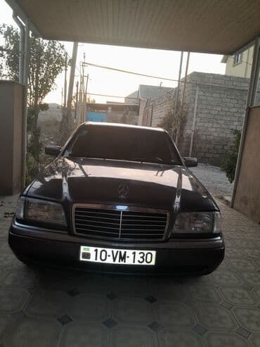 mersedes c200: Mercedes-Benz C‑Class (W202) sedan - Kuzov: 4 qapılı sedan, tünd — 9