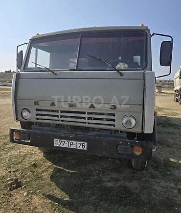 qoşqulu su çəni: KAMAZ su sisternası – 6x4 şassi üzərində Xüsusiyyətlər: - — 1