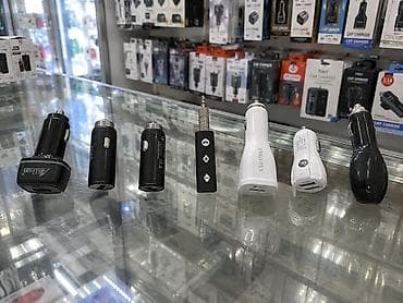 4 lü çanta: Avtomobil üçün aksesuarlar dəsti Dəstə daxildir: - Siqaret — 3