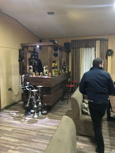 nur mərasim evi: Çay evi icarəyə verilir. 230 kv 2 ci mərtəbə. İşlək yerdi. Qarayev — 8