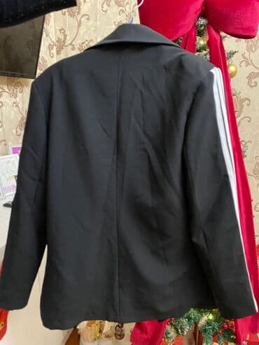 deri pencekler: Пиджаки — 2