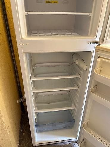 BEKO iki qapılı soyuducu - Yuxarıda dondurucu, aşağıda soyuducu bölmə — 3