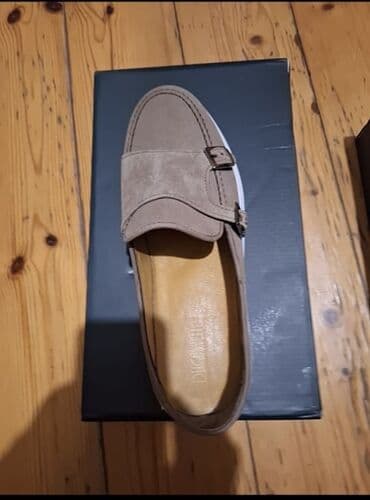 parça mokasinlər: Türkiyənindir,yerli istehsal deyil. Heç vaxt işlədilmiyib. Ölçü:44 — 2