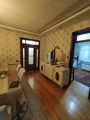 gonag otagi: Qonaq otağı üçün dəst – yumşaq mebel, yemək masası və vitrindən ibarət — 5