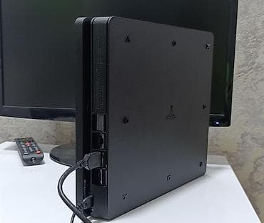 Техника и электроника: PS4 Slim 500gb +2pult +20 oyun yaddaşda. Cihaz əla vəziyətdə təmirdə — 2