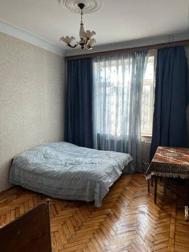 kirayə evlər gunluk: Mənzil kirayə verilir. ev tam dolu verilir. Kombisi suyun ayrıca — 5