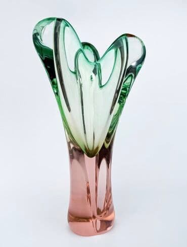 süni güllər: Bir vaza, Bogem şüşəsi — 4