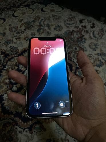 philips xenium 9@9q: IPhone 11, 64 GB, White Titanium, Face ID — 1