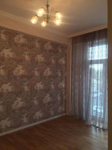 evler yasamal: Yasamal rayonu İnşaatçılar metrosunun yaxınlığında, yaşayış sahəsi 60 — 7