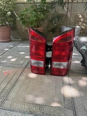 radiatoru: Mercedes-Benz üçün orijinal ehtiyat hissələri paketi Tərkib: - Ön — 8