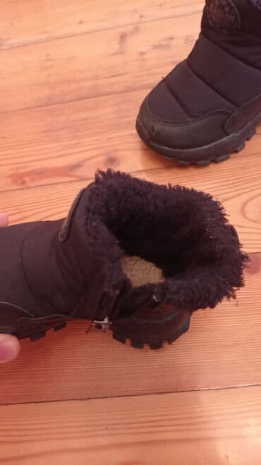 uwaq ucun tortlar: 24 razmer oglan usagi ucun bot sapaski az geynilib 20 azn — 4