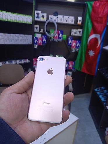 12 ayfon: IPhone 7, 128 GB, Rose Gold, Barmaq izi — 2