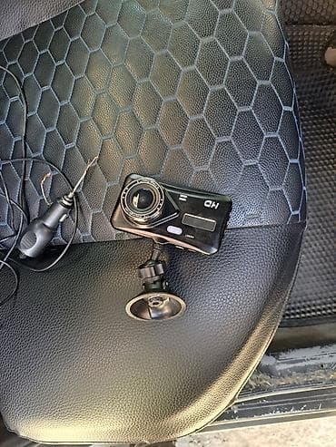 səs yazan cihaz: Avtomobil üçün DVR (videoqeydiyyatçı) dəsti - Ön kamera ilə kompakt — 1