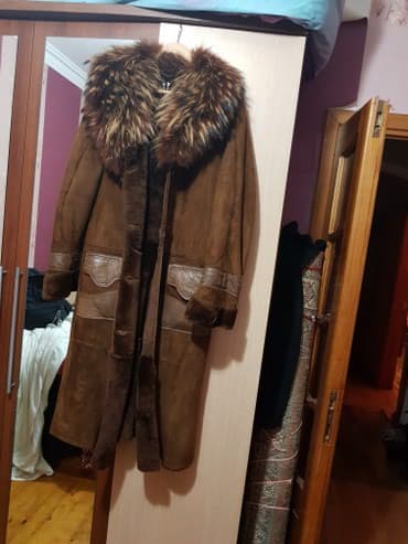 loreta palto: Temiz deridi mexide temiz mexdi cox baha alinip bir iki defe geyilip — 2