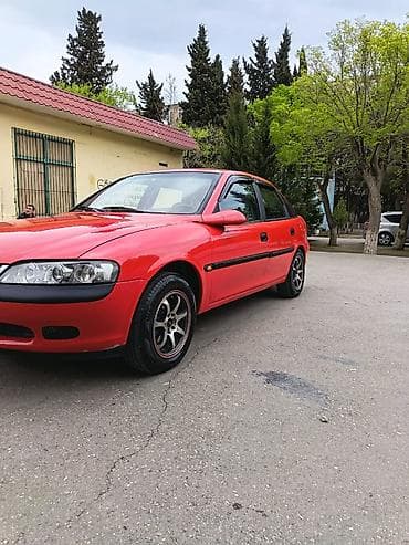 opel vectra 1997: Opel Vectra: 1.8 l | 1997 il 35000 km Sedan — 2