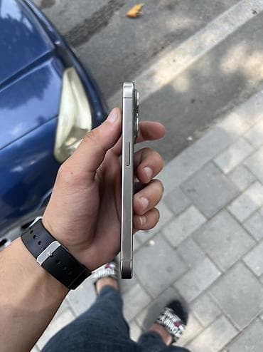 ayfon telefonu: IPhone 15 Pro, 256 GB, Desert Titanium — 1