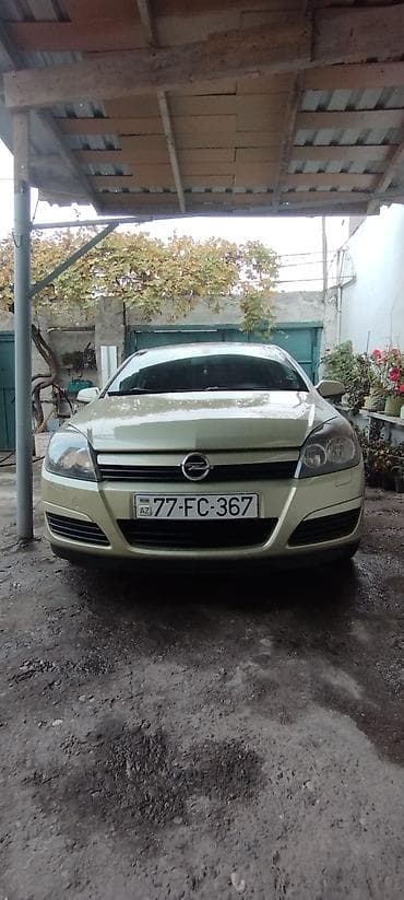 masin cip: Opel Astra H hatchback - Kuzov: 5 qapılı hatchback, açıq yaşıl rəng - — 1