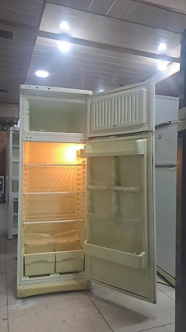 2 qapılı Pozis Soyuducu Satılır, rəng - Ağ