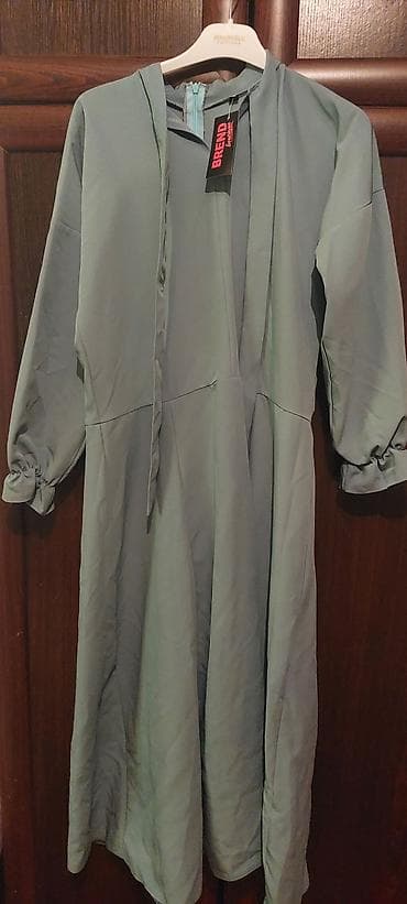 Женская одежда: 2 Əded qara şifon dondur. biri uzun 60 manata ( 1dəfə geyinilib toya) — 2