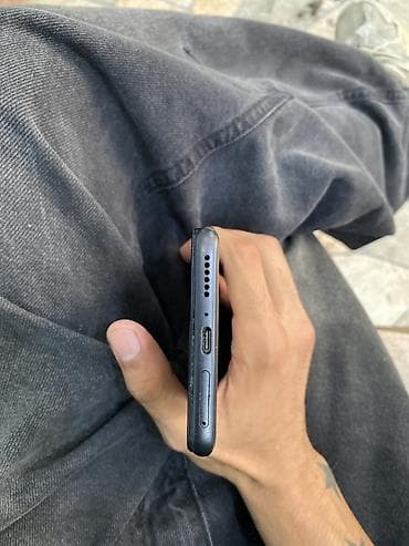 telefon redmi 8: Redmi 128 GB, rəng - Qara, Qırıq — 5
