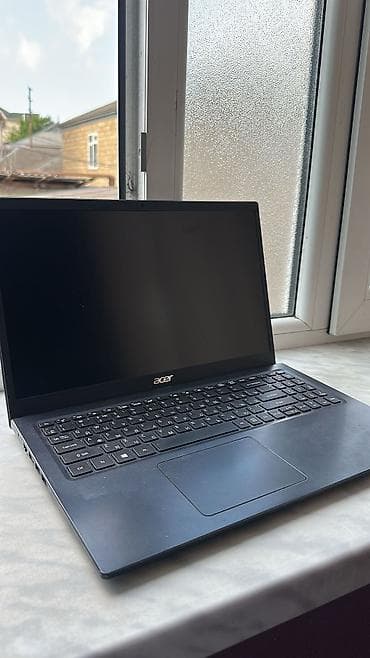 noutbuklar windows10: Acer noutbuk + çanta Qeyd: Termospastada problem var. 30-40azndı — 5