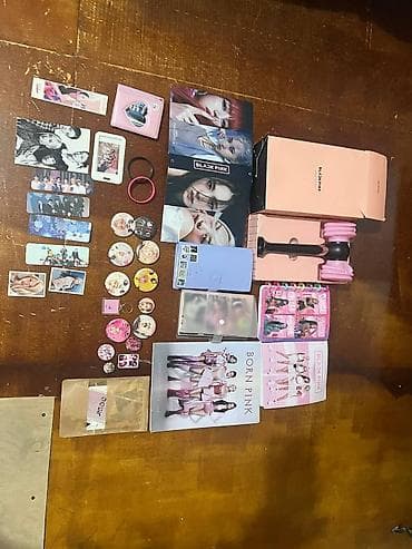 Böyük K-pop kolleksiyası satılır‼️ Dəstə daxildir: - Kartlarla dolu
