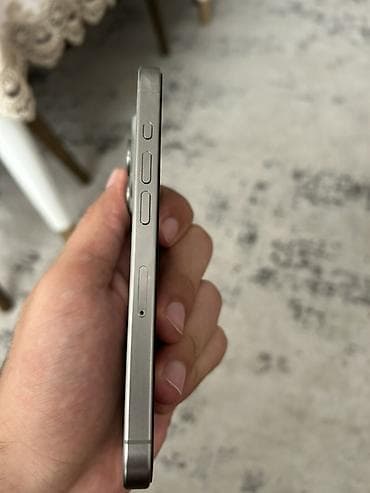 ipad pro m5: IPhone 15 Pro, 128 GB, Natural Titanium, Simsiz şarj, Face ID — 3