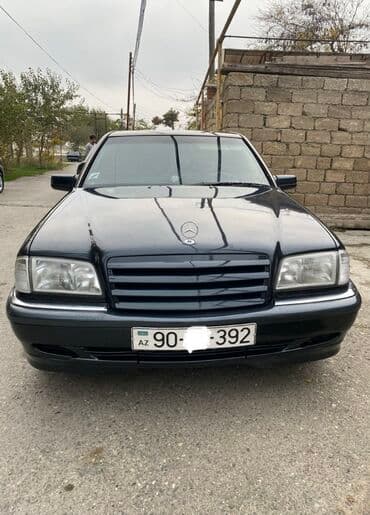 mercedes c dizel: Mercedes-Benz : 1.8 l | 1998 il Sedan — 2