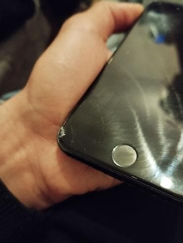 IPhone SE 2020, 64 GB