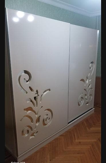 Kupe dolab 1 il once alinib ideal veziyyetde cox tecili 250 azn