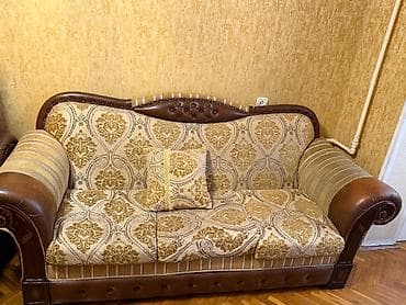 Мебель: Tecili satılır işlenmiş mebellerdi. Heç bir qırığı yoxdu 1 eded 3- lü — 8
