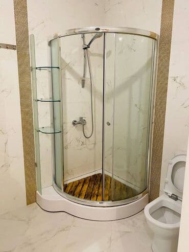 həzi aslanov 2 otaqlı evlər: Şamaxinkada, Kinostudiyanın həyətində,17 mərtəbəli binanın 9-cu — 9