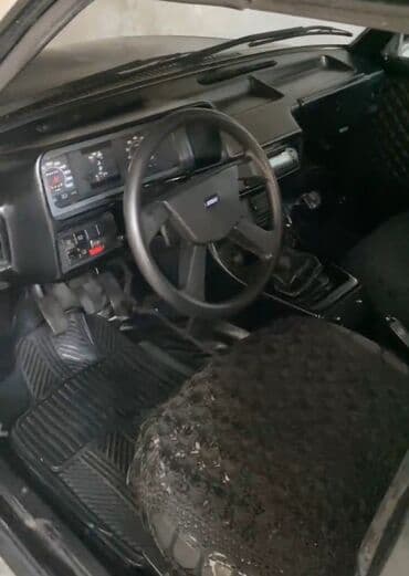 двигатель на гольф 3: Model: TOFAŞ ŞAHİN Kuzov: sedan, 4 qapı Rəng: qara Nömrə: 10-NL-119 — 4