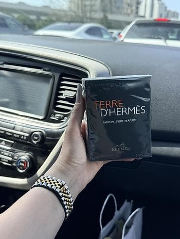 Hermès Terre d’Hermès Parfum – kişi üçün saf parfum - Növ: Parfum lalafo.az -da Hermès Terre d’Hermès Parfum – kişi üçün saf parfum - Növ: Parfum