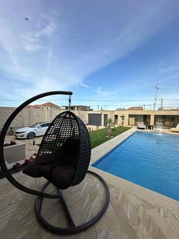 композитные бассейны в баку: Hovuz olan həyət evi. Ərazidə istirahət üçün günəş çarpayıları, stol — 3