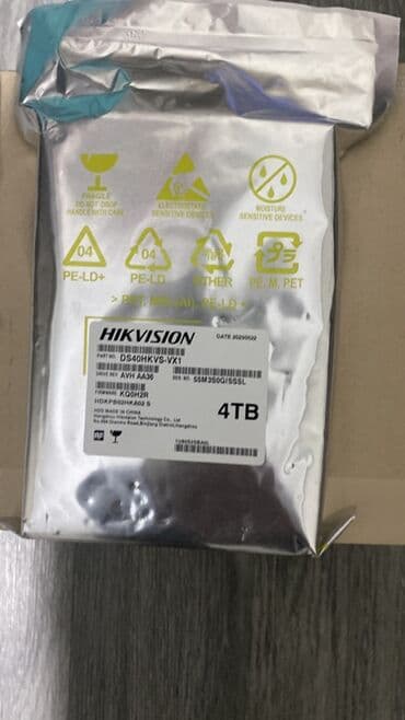 Ноутбуки: Внутренний Жёсткий диск (HDD) 4 ТБ, 3.5" — 1
