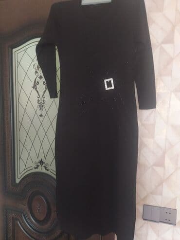 adidas terrex qadın krossovkaları: Təmiz yun don. Çox yaxşı vəziyyətdə. Hər 2 tərəfdən razrezi var. Ölçü — 2