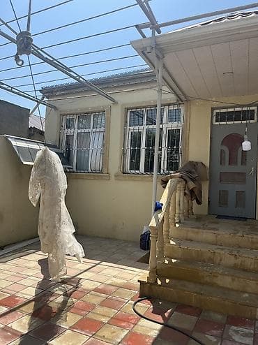 ev: Suraxani rayonu dede qorqud qesebesinde 5otaqin uc otaqi kiraye — 3