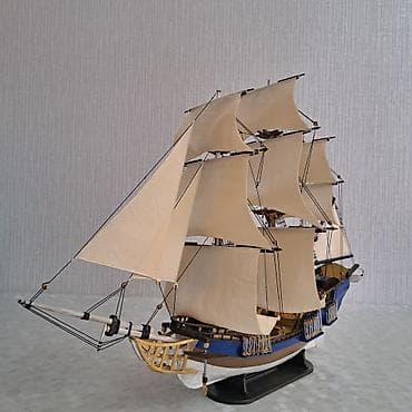 eli arabasi: Taxtadan yelkənli gəmi maketi uzunluğ 60sm hündürlük 43sm eni 19sm — 3