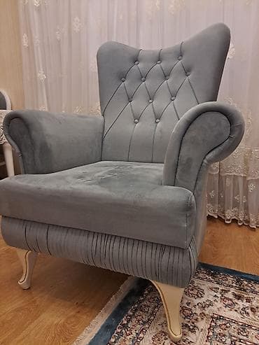 xalça: İşlənmiş, Kreslo, Vеlur parça, Kredit yoxdur, Çatdırılma yoxdur — 1