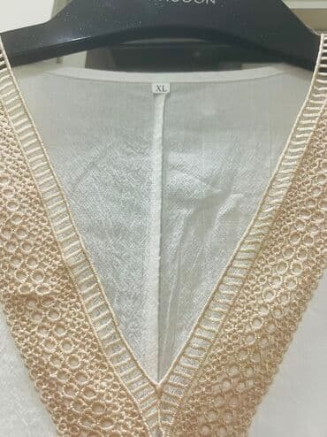 çəhrayı qadın köynəkləri: Qadın – 2 ədəd don Satilir her ikisi yenidir.Xl. L. Aq temiz — 7