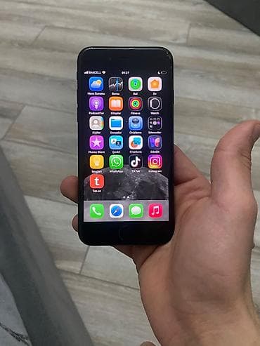 Audio: IPhone SE 2020, 128 GB, Qara, Qırıq, Barmaq izi — 4